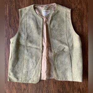Messages Genuine Leather Vest in Olive size medium